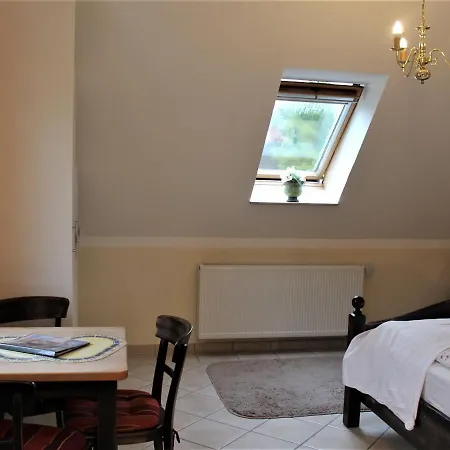Spacious In Boltenhagen With Garden